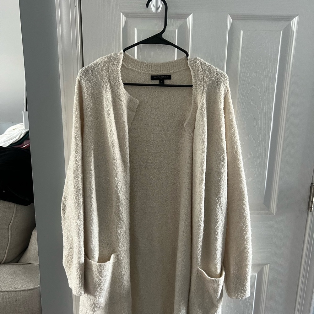 Banana Republic Cream Chunky Knit Cardigan